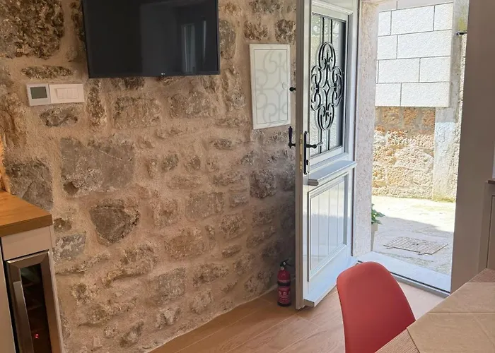 Little House *